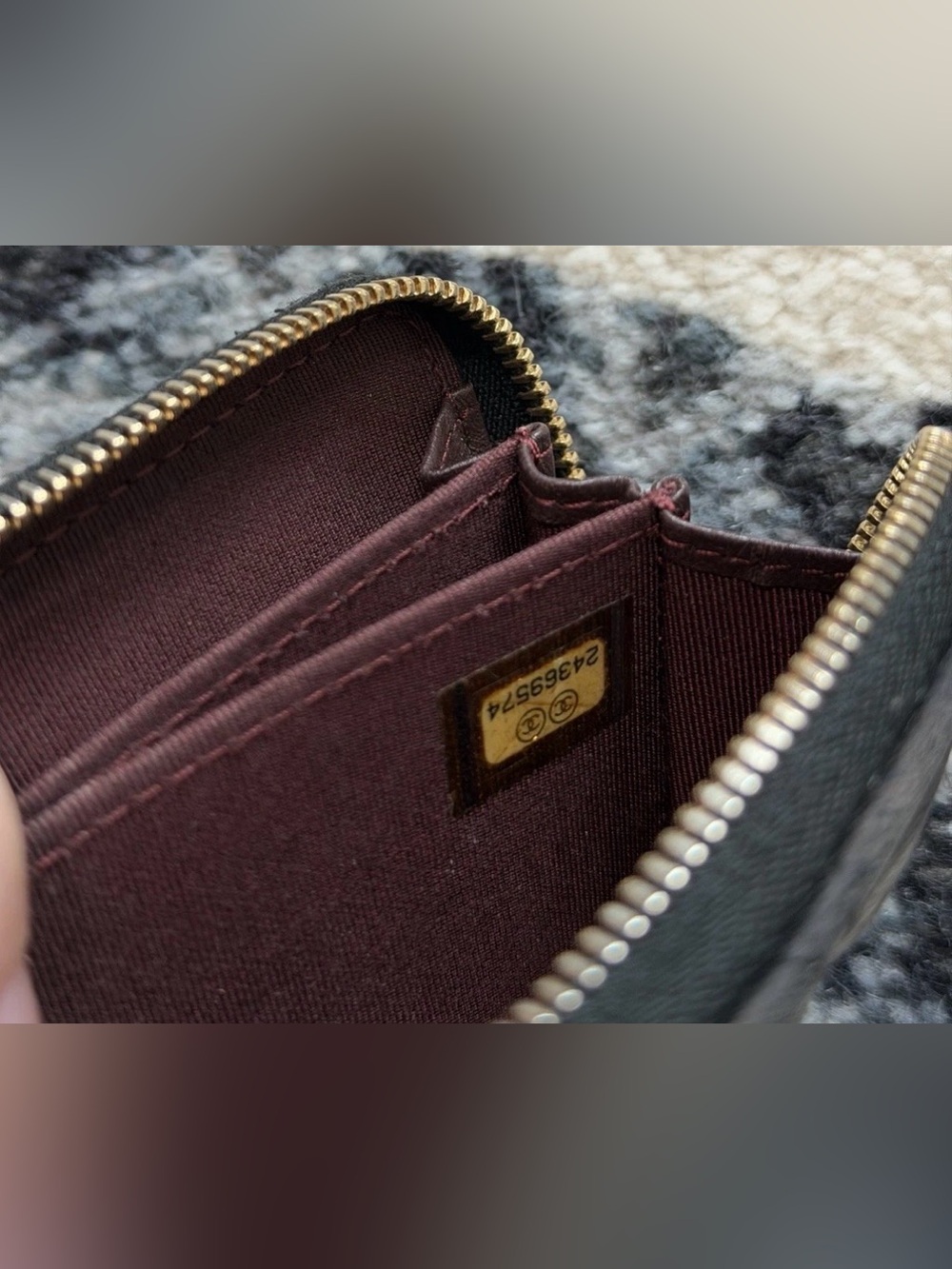 CHANEL Black Quilted Zip-Around Card Wallet with Gold CC - Picture 14 of 15
